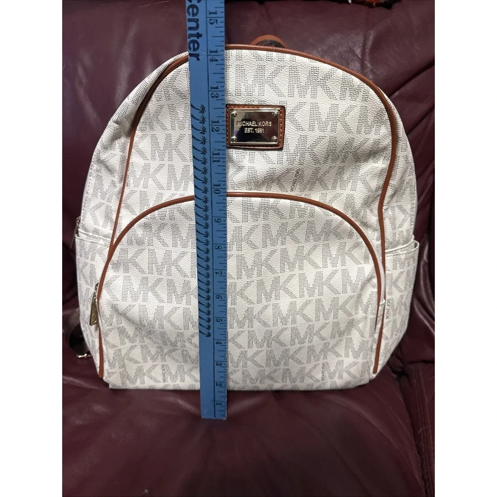 Michael Kors Logo Beige Brown Backpack Zipper Accent Inner Outer Pockets‎ Women